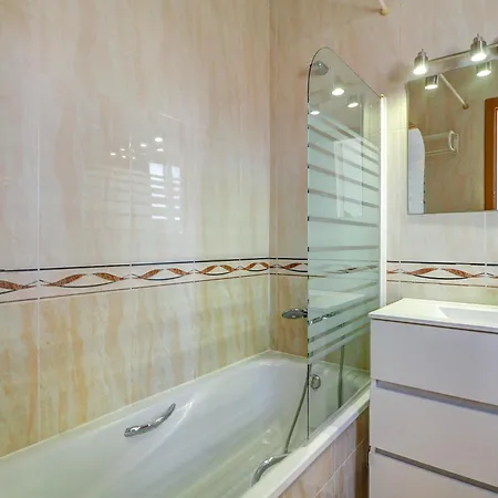 Apartament Ribes Duplex By Hello Homes