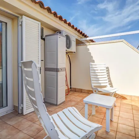 Apartment Ribes Duplex By Hello Homes *