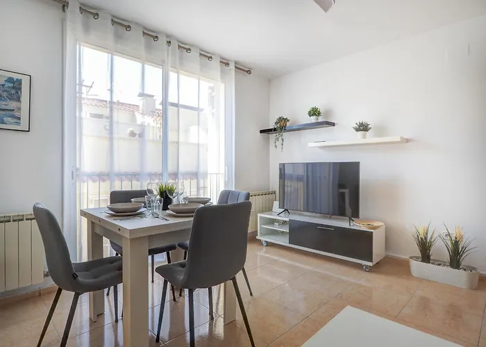 Apartment Ribes Duplex By Hello Homes *